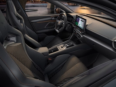 wnętrze cupra leon