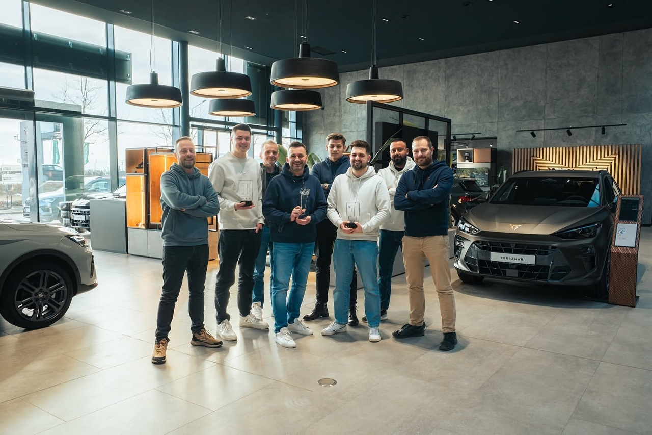 Zespół CUPRA Studio Poznań Komorniki